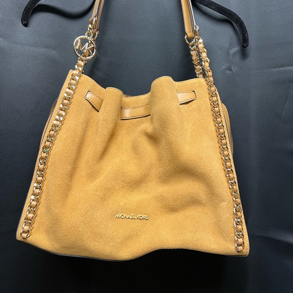 Michael Kors Mina Large Suede Chain Shoulder Bag - Picture 1 of 5